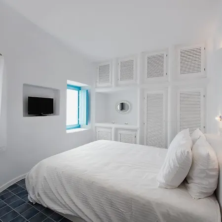 Ananda Apartment *